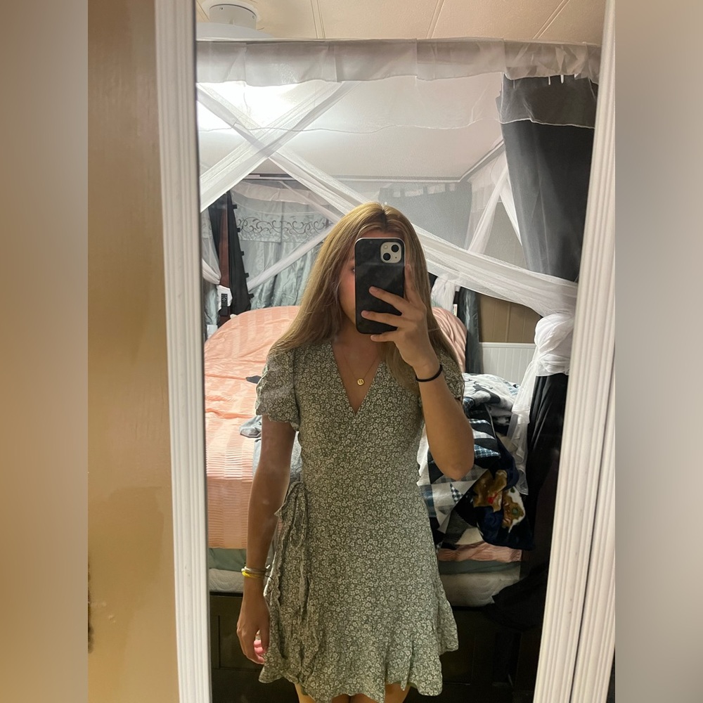 Mi Ami Olive Green Floral Dress